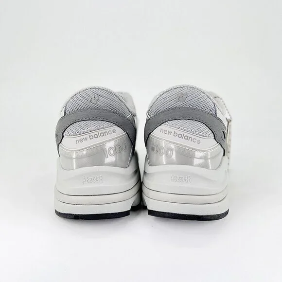 New Balance White And Gray Sneakers